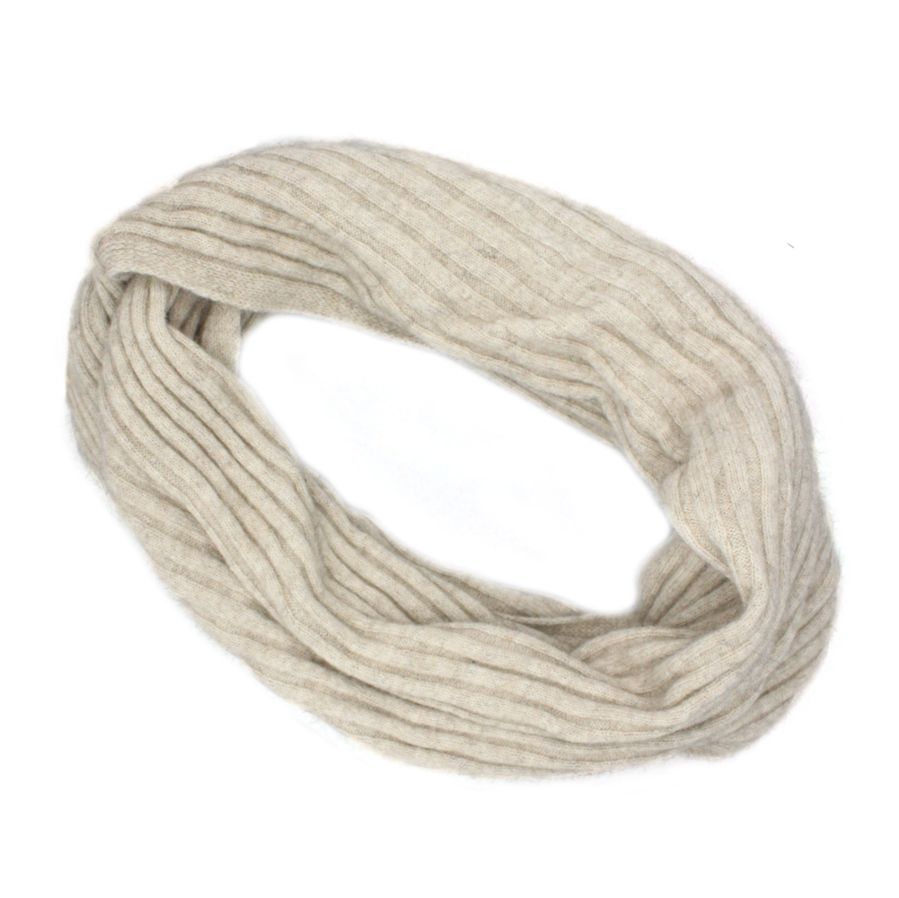 Ribbed Loop Scarf