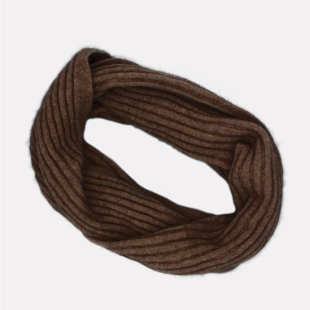 Ribbed Loop Scarf
